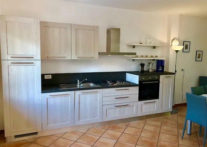 Residenza Ai Ronchi 1 2 6 Aparthotel