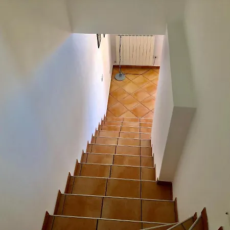 Residenza Ai Ronchi 1 2 6 4*