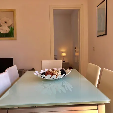 Residenza Ai Ronchi 1 2 6 4*