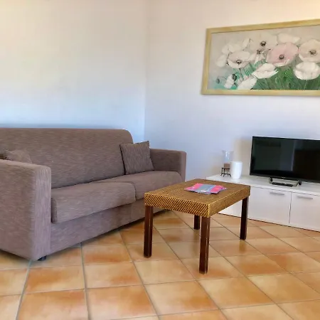 Residenza Ai Ronchi 1 2 6 Apart Otel