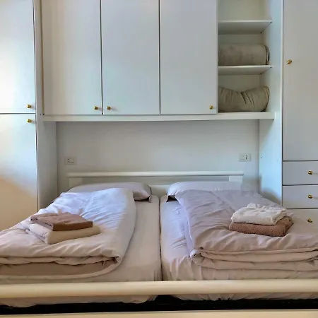 Aparthotel Residenza Ai Ronchi 1 2 6 *