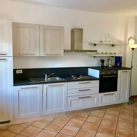 Residenza Ai Ronchi 1 2 6 Apartmanhotel