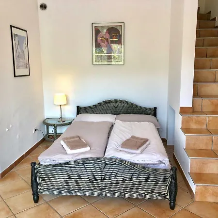 Lägenhetshotell Residenza Ai Ronchi 1 2 6