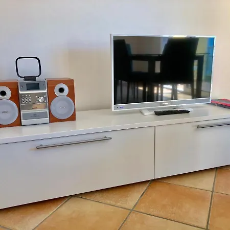 Residenza Ai Ronchi 1 2 6 Apartmanhotel Maccagno