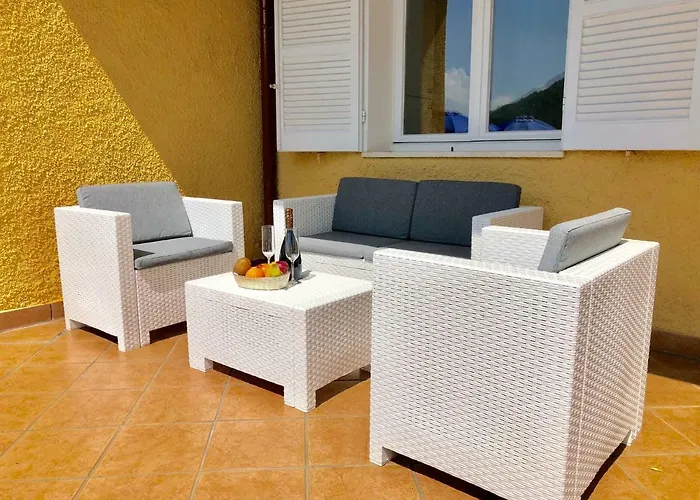 Apartahotel Residenza Ai Ronchi 1 2 6 4*