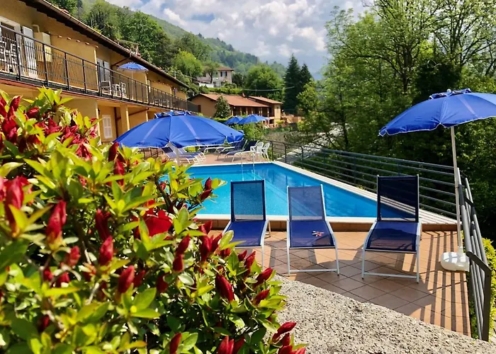 Residenza Ai Ronchi 1 2 6 4*