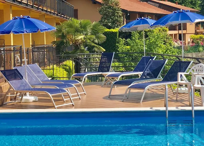 Residenza Ai Ronchi 1 2 6 Apartahotel